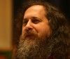 Stallman y su opinión sobre Steam y juegos con DRM en Linux