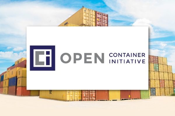 Open Container Initiative inicia la especificación para la distribución ...