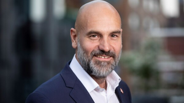 Mark Shuttleworth